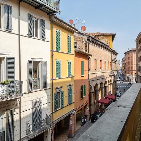 A Due Passi Dalla Pinacoteca Apartment ボローニャ エクステリア 写真