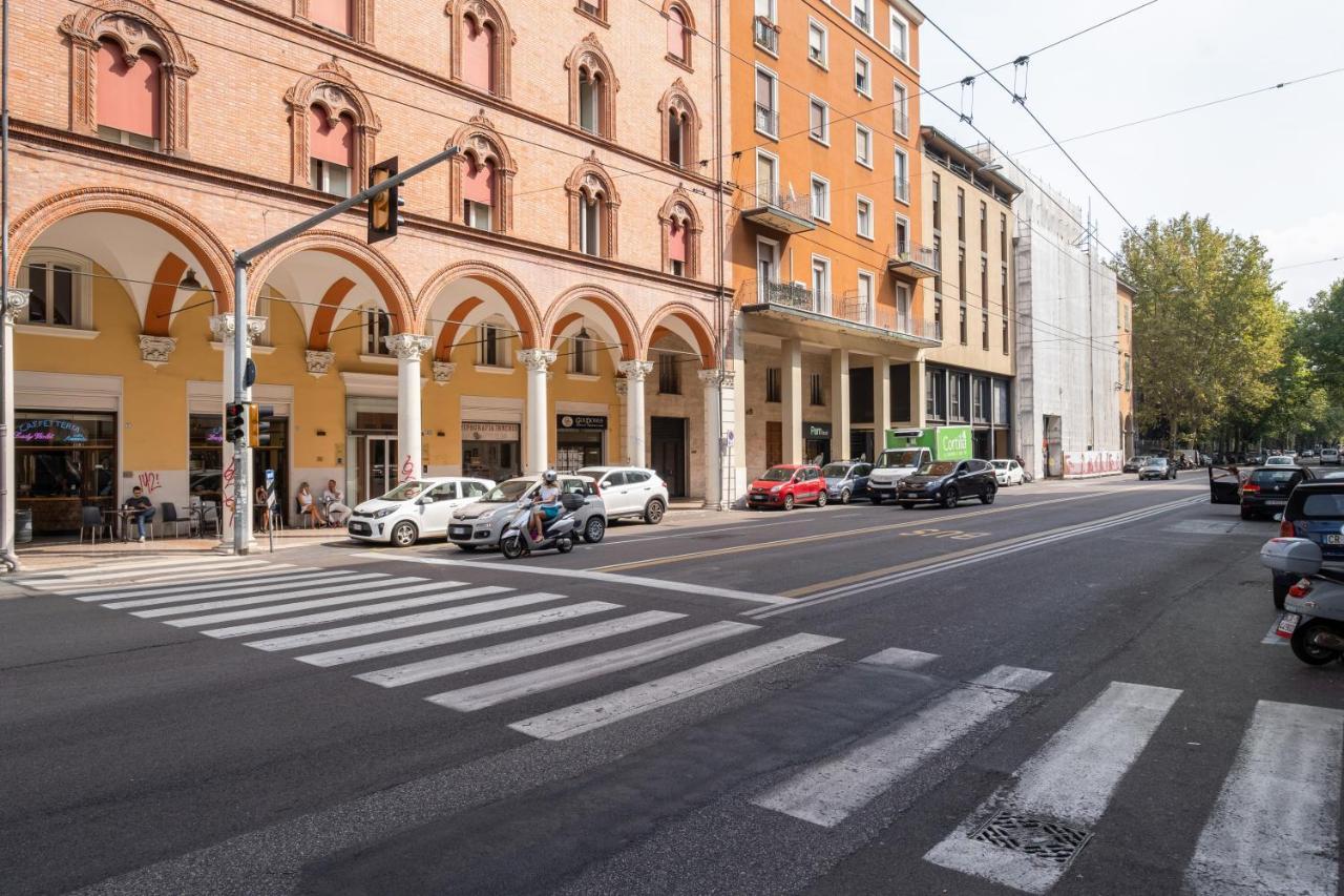 A Due Passi Dalla Pinacoteca Apartment ボローニャ エクステリア 写真
