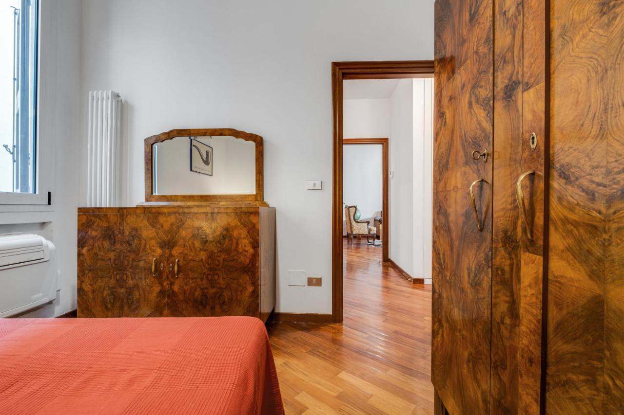 A Due Passi Dalla Pinacoteca Apartment ボローニャ エクステリア 写真